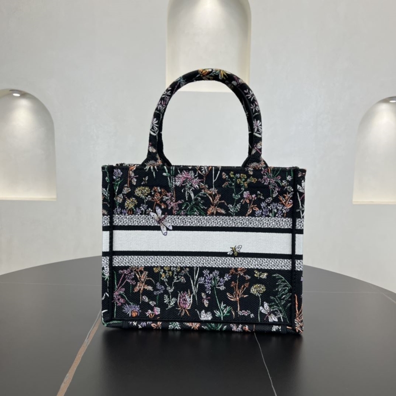 Dior Shopping Bags